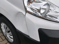 Gebraucht Peugeot Expert 90 PS (66 kW) 2014 Weiß Van