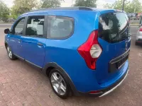 Gebraucht Dacia Lodgy Stepway 116 PS (85 kW) 2019 Blau sky Van / Kleinbus
