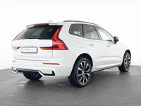 Gebraucht Volvo XC60 Plus 197 PS (144 kW) 2022 Weiß SUV