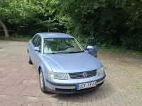 Gebraucht VW Passat Comfortline 101 PS (74 kW) 1999 Blau Limousine
