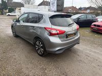 Gebraucht Nissan Pulsar N-Connecta 116 PS (85 kW) 2016 Grau Limousine