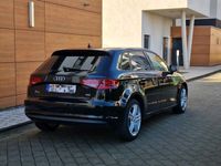 gebraucht Audi A3 1.6 TDI S tronic Ambiente