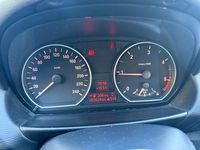 Gebraucht BMW 118 143 PS (105 kW) 2010 Silber Kleinwagen