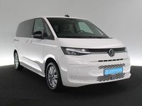 Gebraucht VW Multivan Life 150 PS (110 kW) 2025 Weiss / candy weiss Van