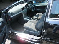 Gebraucht Opel Astra GTC 90 PS (66 kW) 2009 Schwarz metallic Coupé