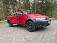 Second-hand Fiat Strada 2004 Roșu Pickup