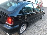 Gebraucht BMW 320 150 PS (110 kW) 2003 Schwarz Coupé