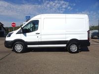 Second-hand Ford Transit 131 CP (96 kW) 2022 Alb Van
