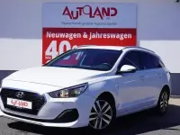 Gebraucht Hyundai i30 Style 140 PS (102 kW) 2019 Weiß Kombi