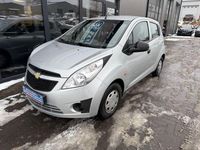 Gebraucht Chevrolet Spark 68 PS (50 kW) 2010 Silber Kleinwagen