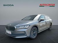Gebraucht Skoda Superb Selection 150 PS (110 kW) 2025 Graphitegrau metallic Kombi