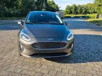 Gebraucht Ford Fiesta Titanium 125 PS (91 kW) 2018 Grau Kleinwagen