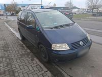 Gebraucht VW Sharan 115 PS (84 kW) 2002 Blau Van / Kleinbus