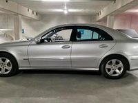 Gebraucht Mercedes E320 Avantgarde 224 PS (164 kW) 2002 Silber Limousine