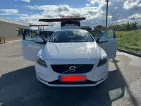 Second-hand Volvo V40 114 CP (83 kW) 2013 Alb Hatchback