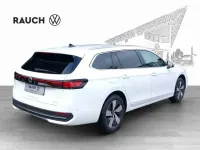 Gebraucht VW Passat Business 150 PS (110 kW) 2026 Weiß Kombi