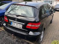 Gebraucht Mercedes B180 116 PS (85 kW) 2010 Schwarz Van / Kleinbus