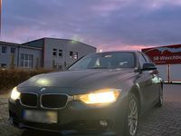 gebraucht BMW 318 d F30