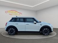 Gebraucht Mini Cooper D 116 PS (85 kW) 2017 Weiß Kleinwagen
