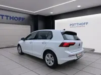 Gebraucht VW Golf VIII Life 116 PS (85 kW) 2024 Weiß Limousine