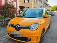 Używany Renault Twingo 92 KM (67 kW) 2019 Pomarańczowy Hatchback