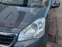 Gebraucht Peugeot Partner Tepee Allure 120 PS (88 kW) 2018 Grau Van / Kleinbus
