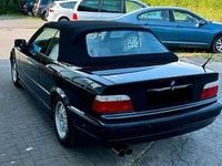 Gebraucht BMW 320 Cabriolet 150 PS (110 kW) 1998 Schwarz Cabrio