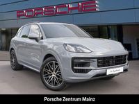 Gebraucht Porsche Cayenne 470 PS (345 kW) 2025 Grau SUV