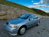 Gebraucht Opel Astra 101 PS (74 kW) 2002 Silber Limousine