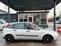 Second-hand Ford Focus 101 CP (74 kW) 2001 Gri Hatchback