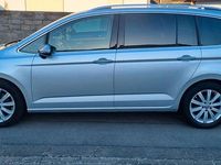 Gebraucht VW Touran Highline 150 PS (110 kW) 2017 Silber Van / Kleinbus