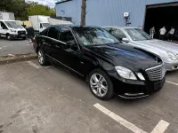 Gebraucht Mercedes E220 170 PS (125 kW) 2011 Schwarz Limousine