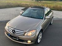 Gebraucht Mercedes C320 225 PS (165 kW) 2007 Gold Limousine