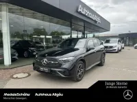 Gebraucht Mercedes GLC450 367 PS (269 kW) 2024 Lack obsidianschwarz (metallic) SUV