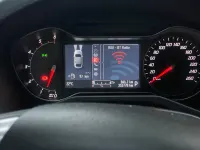 Gebraucht Ford Mondeo 163 PS (119 kW) 2012 Schwarz Kombi