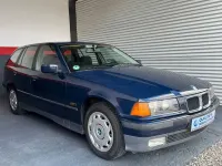 Gebraucht BMW 320 150 PS (110 kW) 1995 Blau Kombi