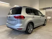 Neu VW Touran Comfortline 150 PS (110 kW) 2025 [f0f0] oyster silver metallic Van / Kleinbus