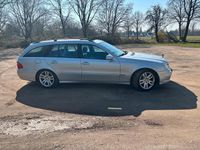 Gebraucht Mercedes E280 190 PS (139 kW) 2007 Silber Kombi