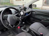 Gebraucht Mitsubishi Space Star 80 PS (58 kW) 2018 Weiß Kleinwagen