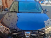 Gebraucht Dacia Logan Stepway 90 PS (66 kW) 2017 Blau Limousine