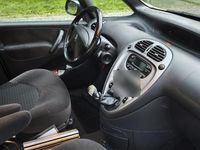 Gebraucht Citroën Xsara Picasso 108 PS (79 kW) 2007 Silber Van / Kleinbus