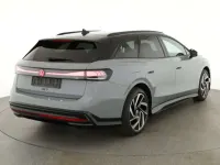 Nouă VW ID.7 Pro 210 kW (286 CP) 2026 Gri Break