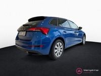 Gebraucht Skoda Scala Ambition 150 PS (110 kW) 2023 Blau (raceblau metallic) met. blau (raceblau metallic) met. Kleinwagen