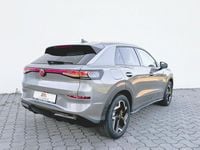 Neu VW T-Roc R-line 150 PS (110 kW) 2026 Wolf grey metallic SUV