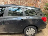 Gebraucht Opel Astra Edition 131 PS (96 kW) 2014 Schwarz Kombi