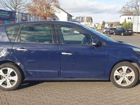 Gebraucht Renault Scénic III Dynamique 106 PS (77 kW) 2011 Blue roy Van / Kleinbus