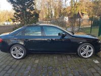 Gebraucht Audi A4 Attraction 120 PS (88 kW) 2010 Schwarz Limousine