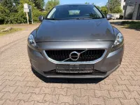 Gebraucht Volvo V40 Kinetic 120 PS (88 kW) 2016 Grau Limousine