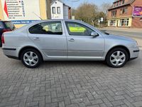 Gebraucht Skoda Octavia Elegance 140 PS (102 kW) 2010 Silber Limousine