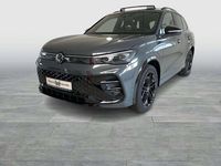 Gebraucht VW Tiguan Style 150 PS (110 kW) 2025 Delfingrau, metallic SUV